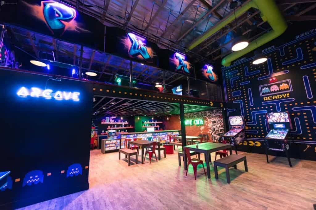 retro gaming arcade