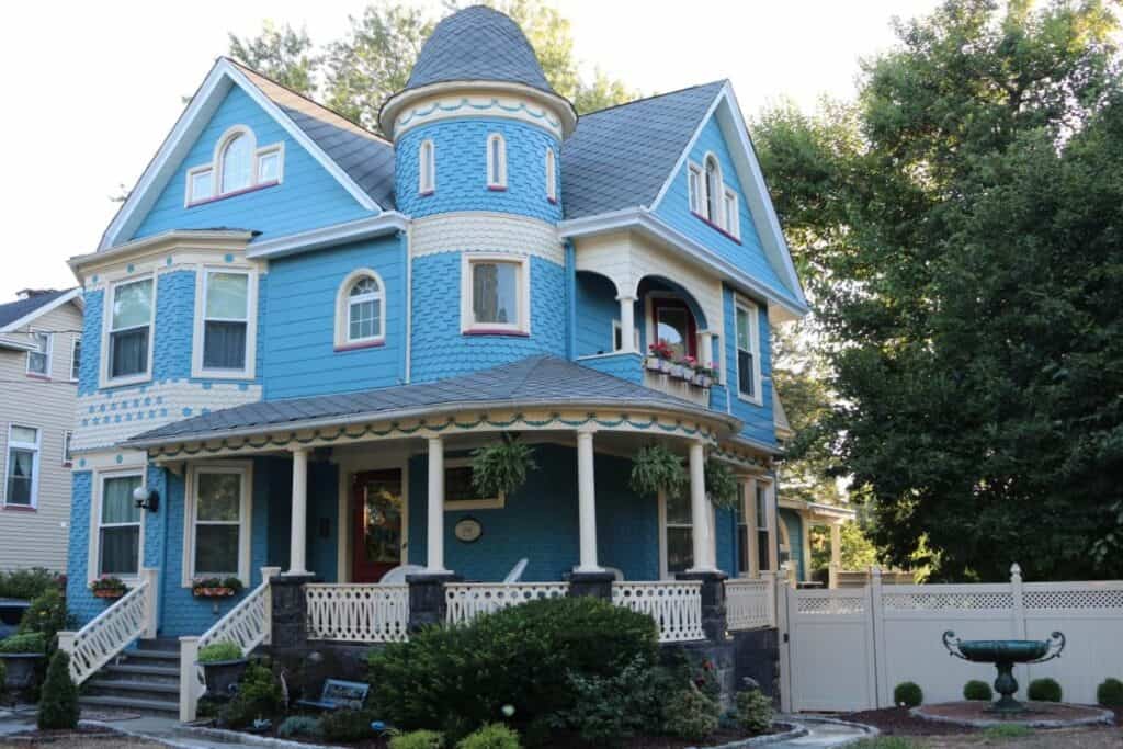 victorian mansion with spacious yard