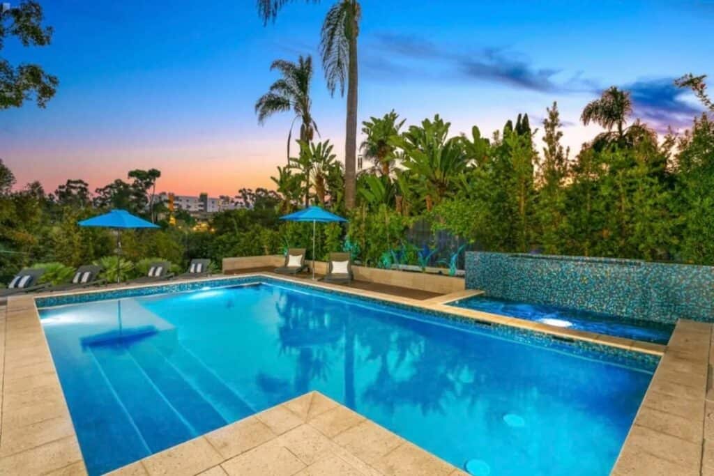 hayes house pool and lounge area